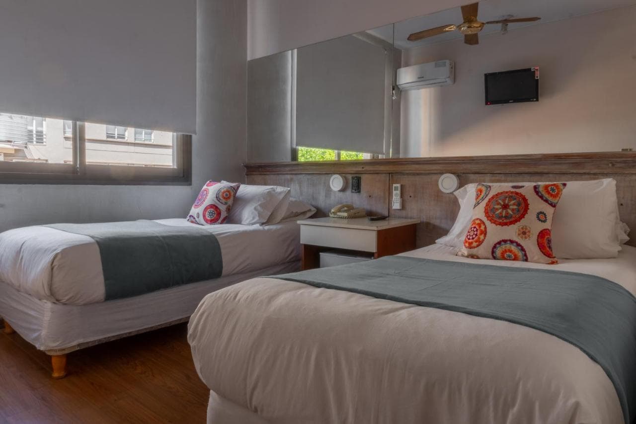 Hotel Internacional Mendoza 5
